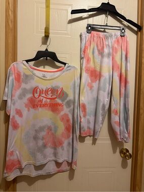 Secret Treasures Sz L Tie-Dye Pajama Set - Queen of Everything - Multicolor GUC😊